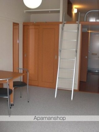 レオパレスボヌール[1K/19.87m2]のリビング・居間1