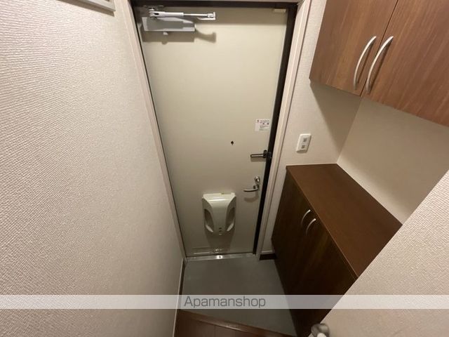 プティ・アンジュの内装写真