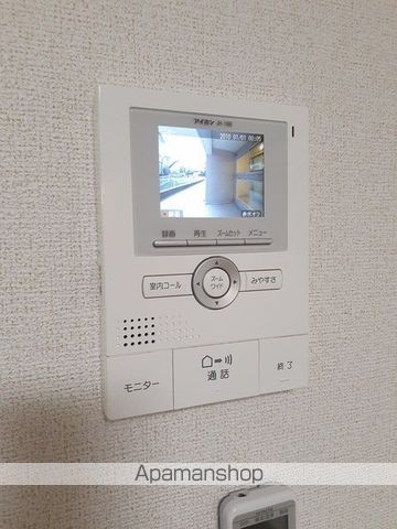 シャングリラIIの内装写真