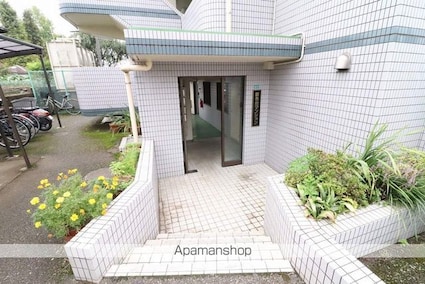 銀杏台マンション[3DK/52.29m2]のエントランス1