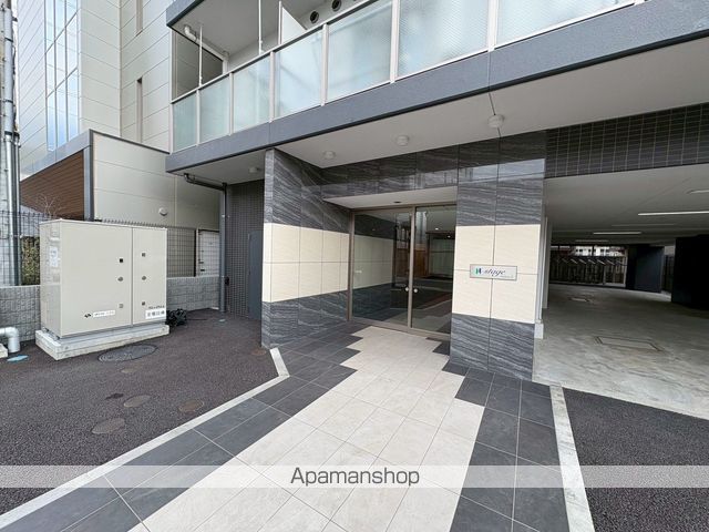 N−STAGE ISEHARA IIの玄関写真