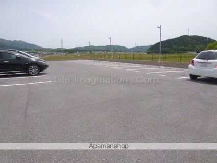 滋賀県米原市天満[2LDK/57.33m2]の共用部1