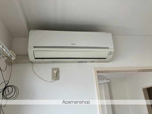 オリーブコート三吉2の内装写真