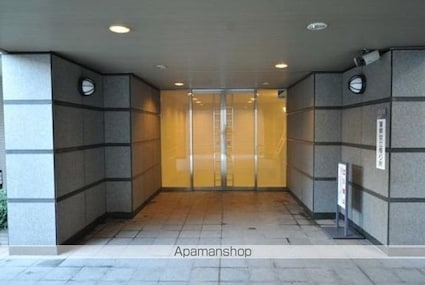 駒込パークハウス[2LDK/62.36m2]のエントランス