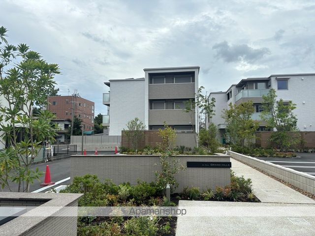 シャーメゾン グラン ヒルズの外観写真