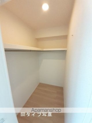 カインドハウスⅢ[1LDK/41.15m2]の収納