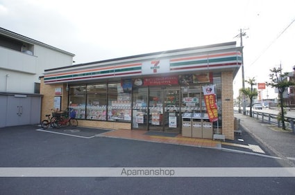 ジーメゾン上野町[1LDK/30.01m2]の周辺4