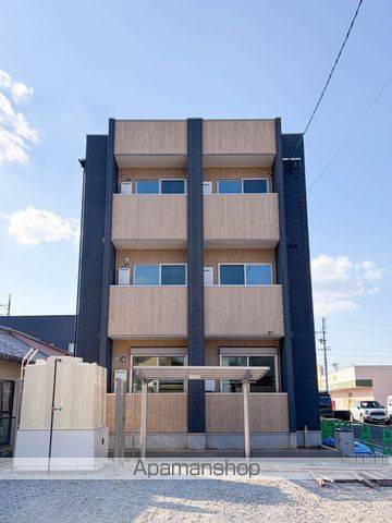 LA・LAの外観写真