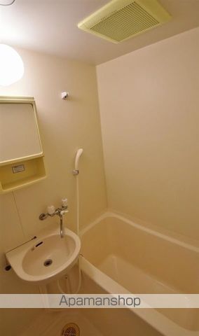高山マンションの内装写真