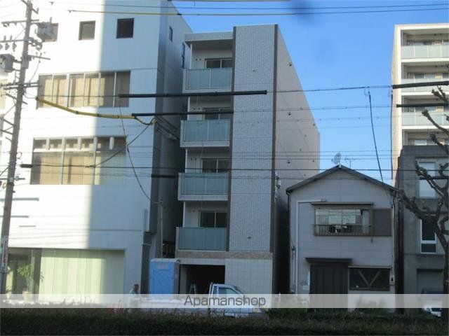 ぱーくたうんルナ名古屋の外観写真