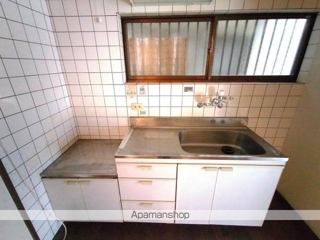 交久瀬ハイツA棟の内装写真