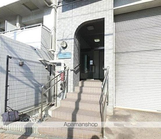 羽田第一スカイマンションの玄関写真