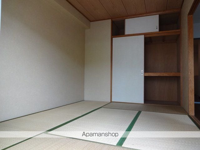 メゾン新石切2番館の内装写真