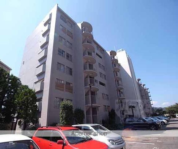 山科音羽マンションA棟の外観写真