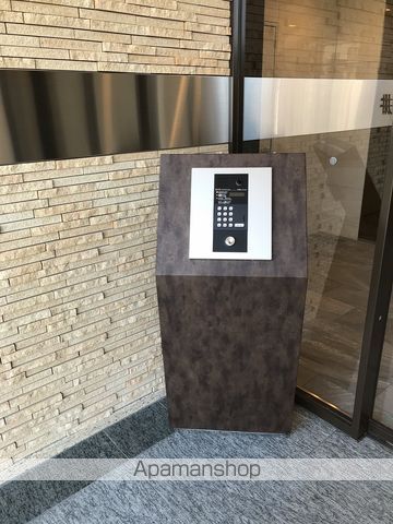 フォートイースト筒井の玄関写真