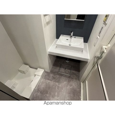 コンフォリア・リヴ北浜淡路町の内装写真