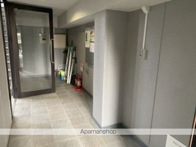 アパートメント膳所の玄関写真
