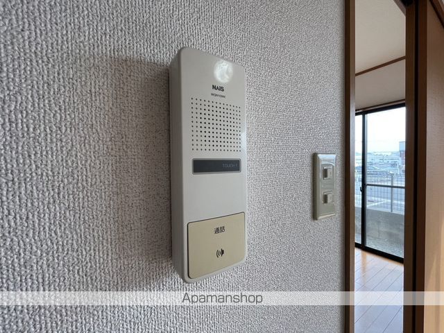 プレイン野里の内装写真