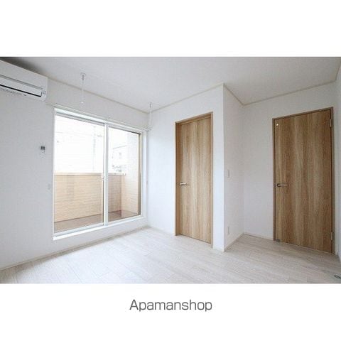 ペアレシア富ケ丘IIの内装写真