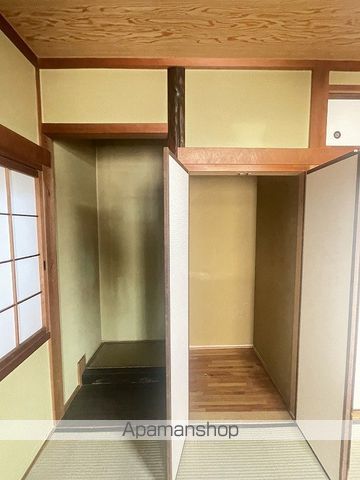 阪和線 和泉鳥取駅 徒歩10分 2階建 築44年の内装写真