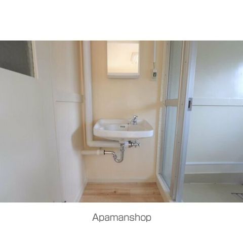 ビレッジハウス新川6号棟の内装写真