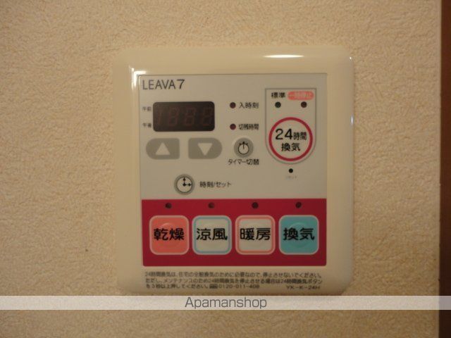 リバパレス鶴舞の内装写真