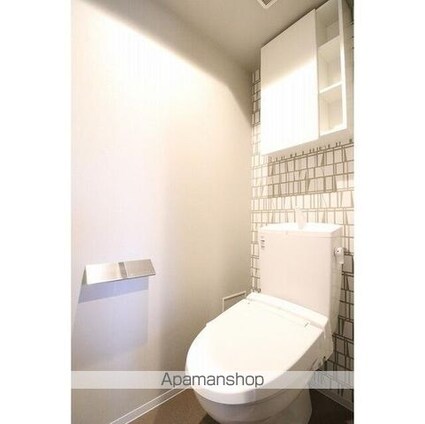 東京都豊島区巣鴨３丁目[1K/26.49m2]のトイレ