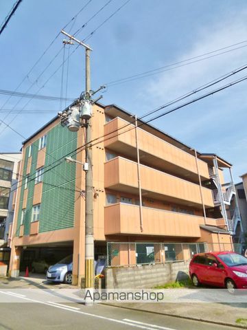 エタージュ中宮の外観写真