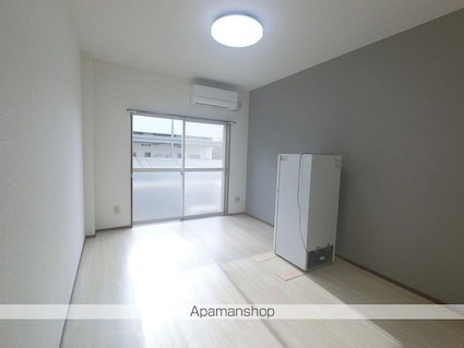 カーサ伊庄段北[1K/20.74m2]のリビング・居間