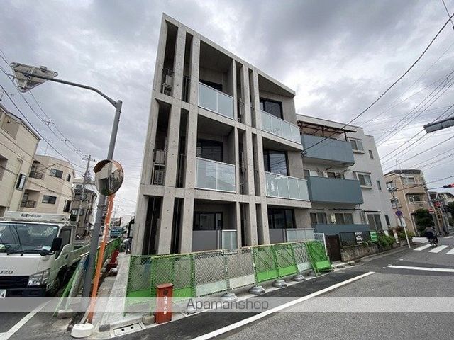 フリューゲル綾瀬の外観写真