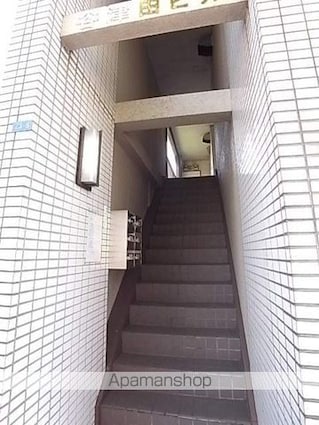 谷津田ビル[1R/19.52m2]のエントランス