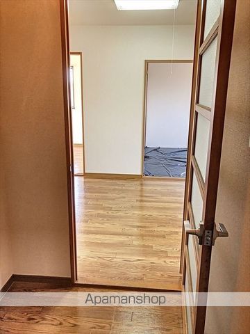 CORPOLAS SAKAI Iの内装写真