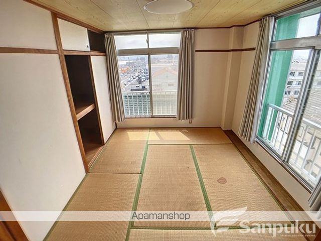 堀ビルの内装写真