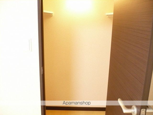 レオネクストももの木の内装写真