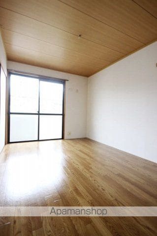 アーバン浅井A棟の内装写真