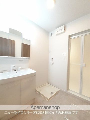 ロッソ・コルサ　Ⅰ[2LDK/59.58m2]の洗面所