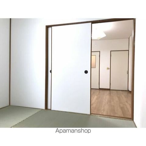 留佳マンション Aの内装写真