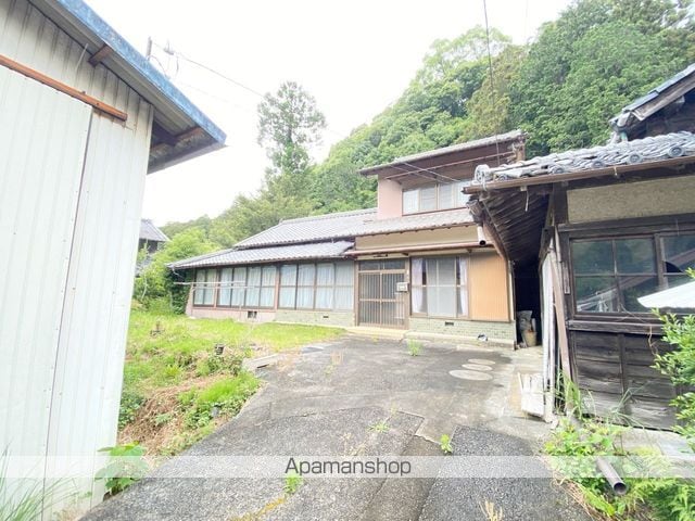 倉真貸家の外観写真