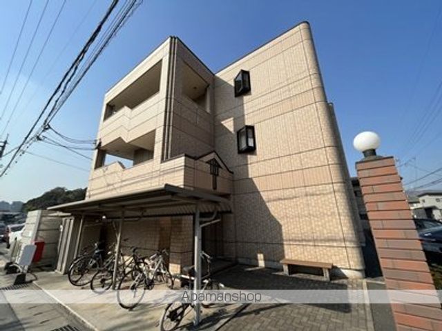 ウィスティリアの外観写真