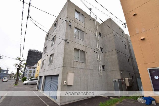 Studio emの外観写真