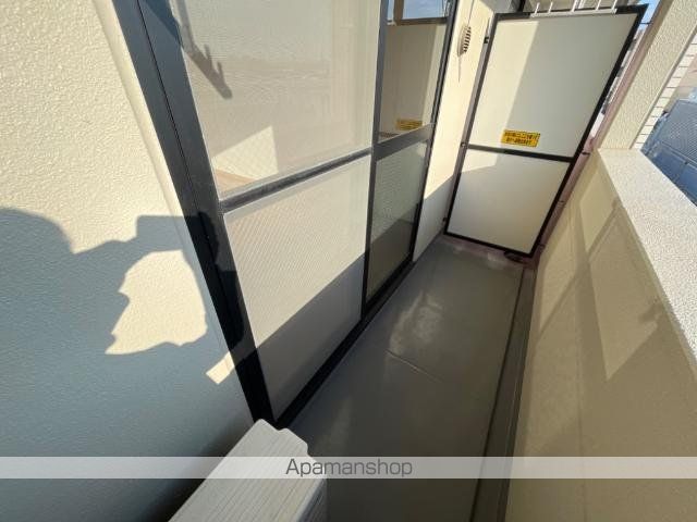 ピースフル モア メルセの内装写真