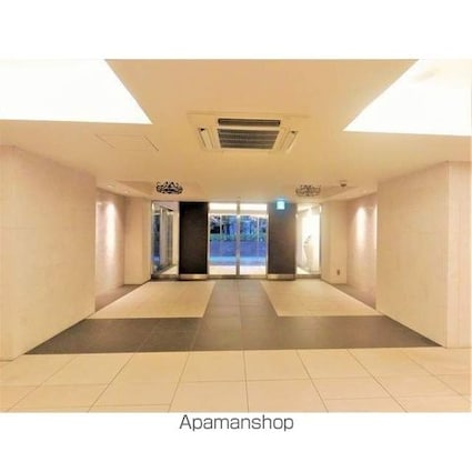 パークハビオ赤坂[1R/25.04m2]のロビー3