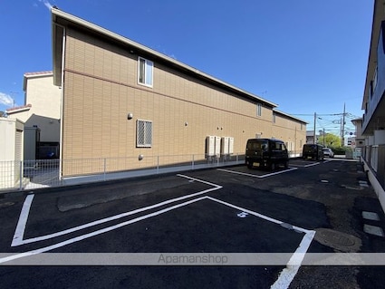 メゾンいしかわ[1LDK/34.71m2]の駐車場