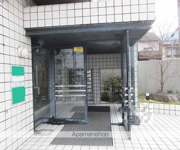 エクセレント林の玄関写真