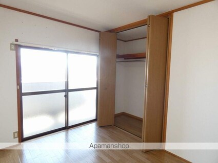 メゾンドール中寺[6LDK/100m2]の収納