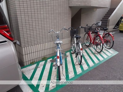 グランヴィア徳川[1K/20.34m2]の外観4