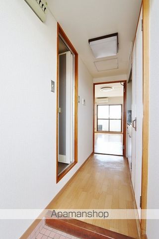 シャトル福島の内装写真