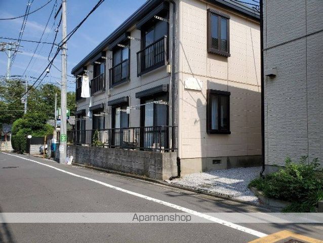コーポブルースカイの外観写真