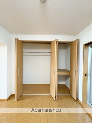 和歌山県和歌山市湊２丁目[1LDK/39.8m2]の収納