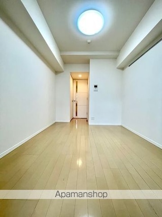 東京都港区西新橋２丁目[1K/21.16m2]のリビング・居間